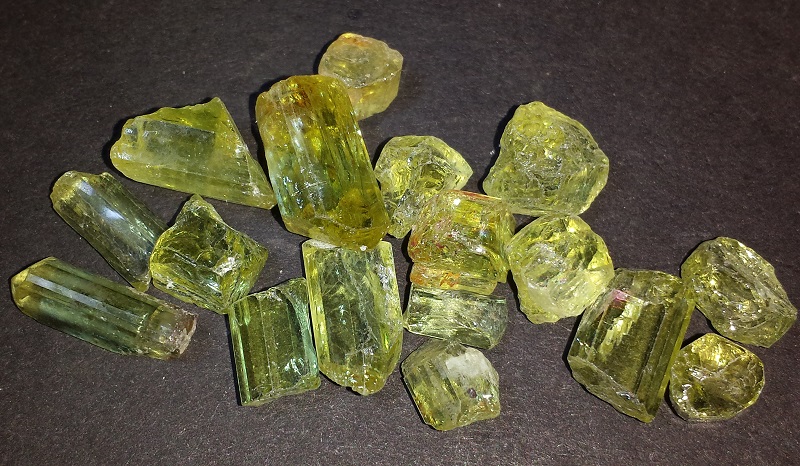 17 Apatite Crystals