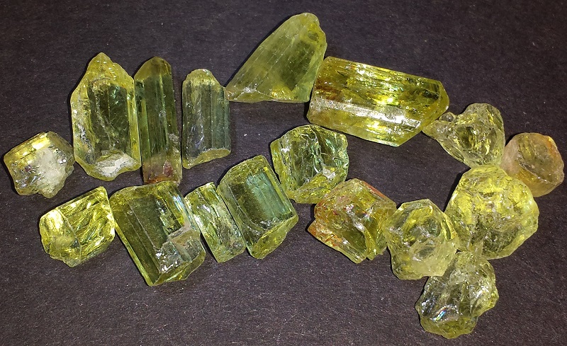 17 Apatite Crystals