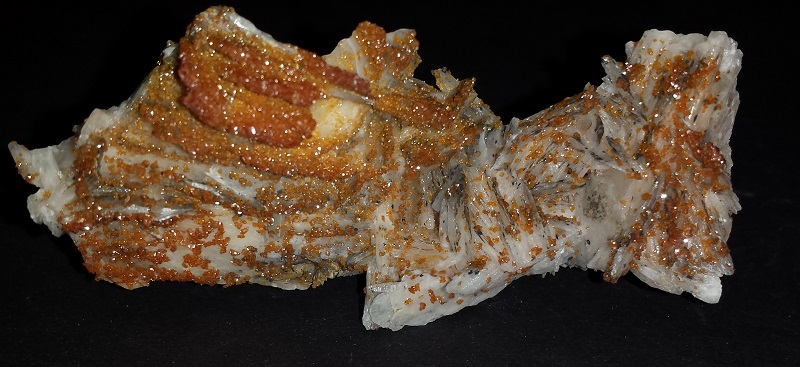 Barite with Vanadinite