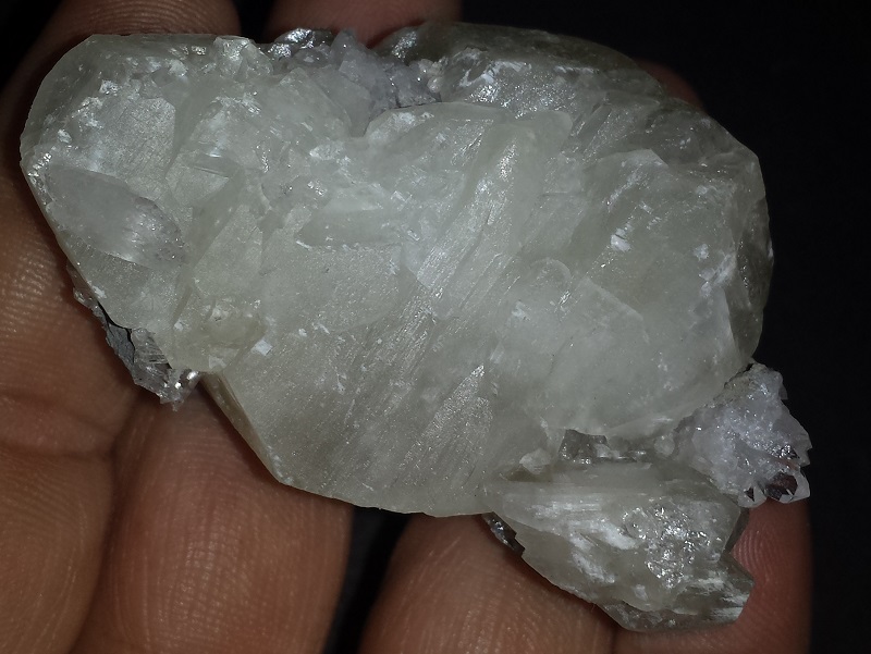 Dolomite with Quartz