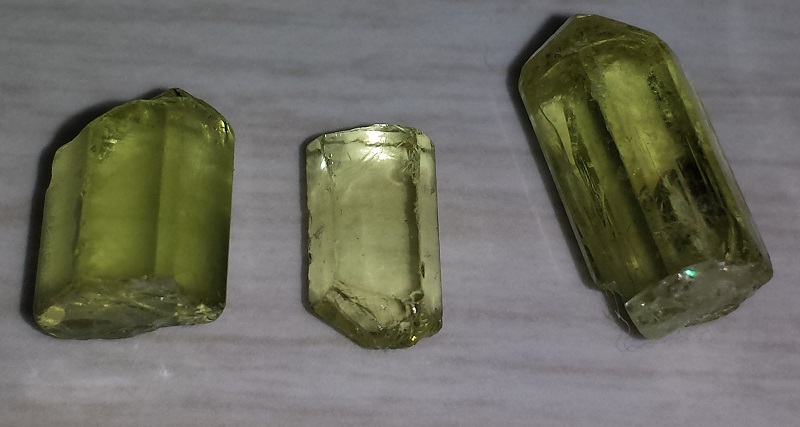 3 Apatite specimens