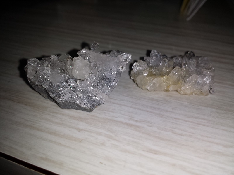 1 piece of Selenite and 2 pieces of Quarts Crystals