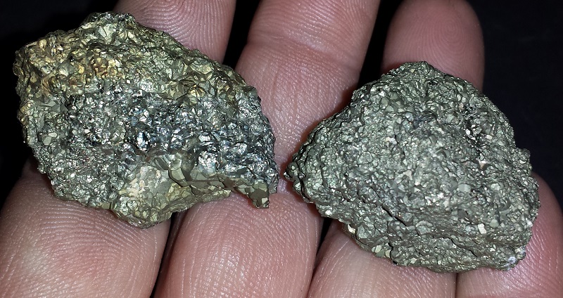 2 pieces of Pyrite