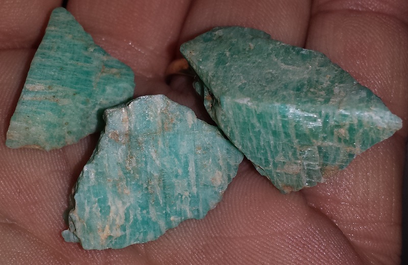 3 pieces of Amazonite