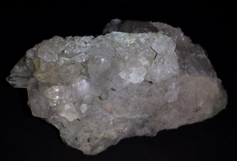 Larger cluster of Quartz Crystals