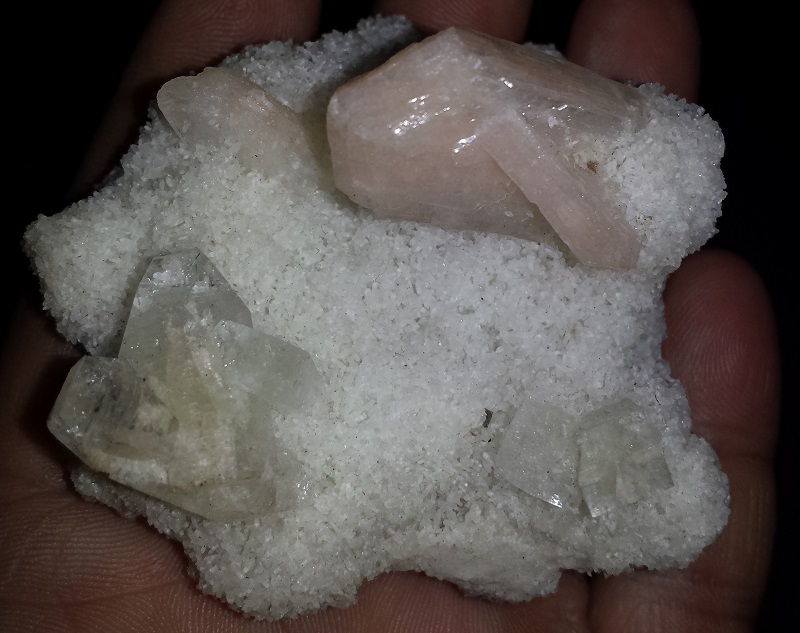 Stilbite and Apophyllite