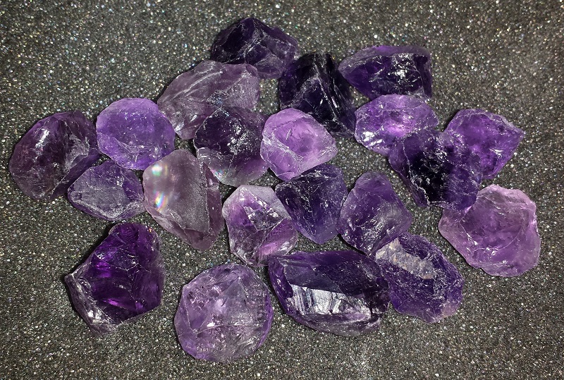 21 Amethyst Crystals