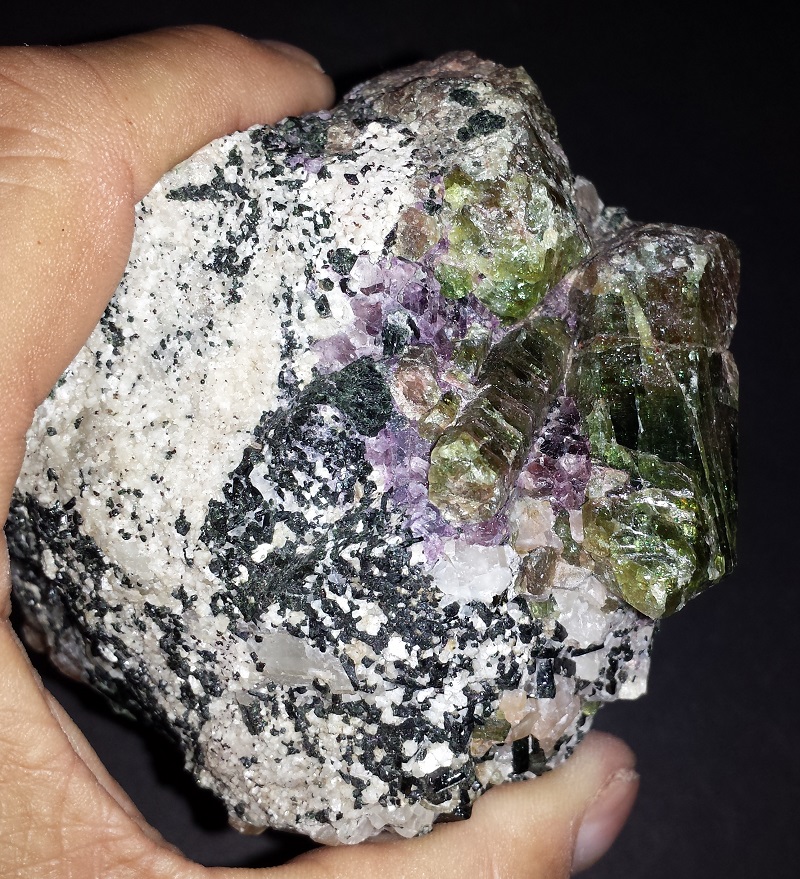 Fluorite, Pyroxene and Calcite 