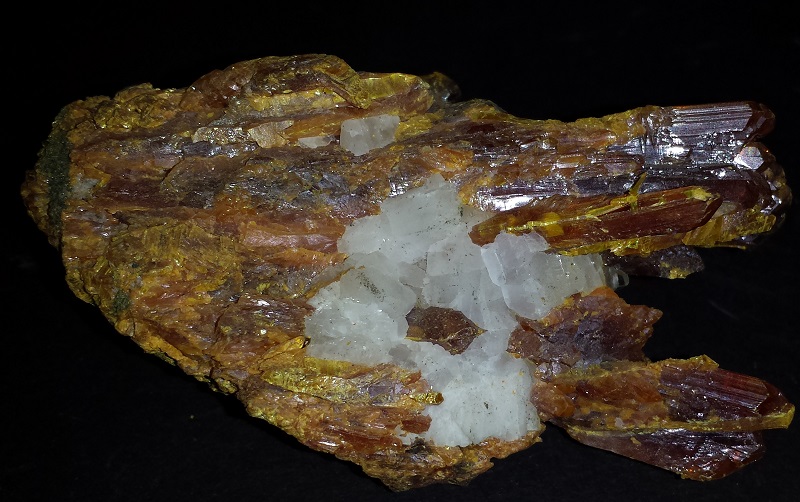 Orpiment with Calcite