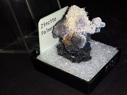 Zincite