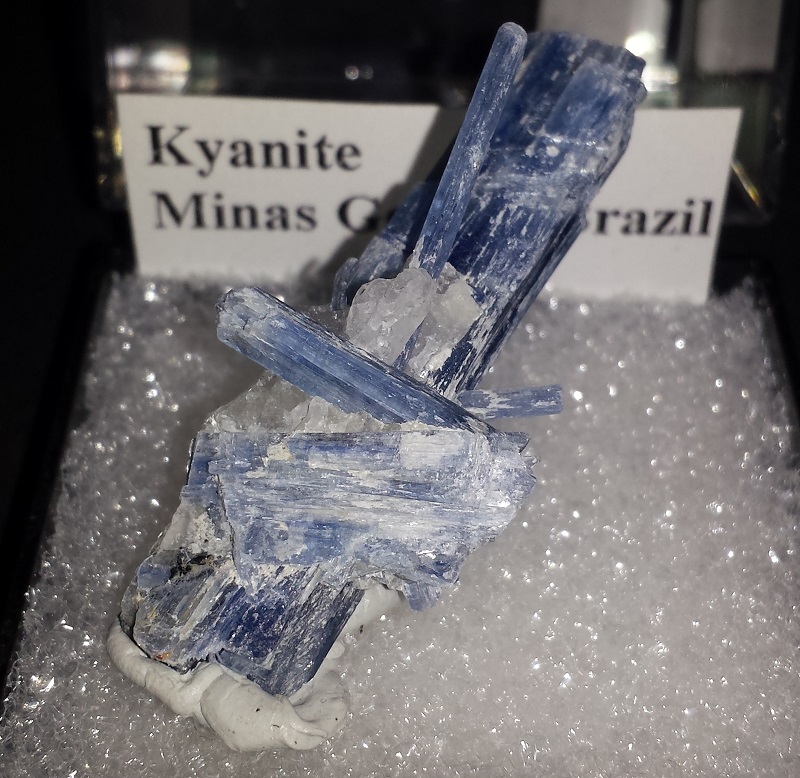 Kyanite