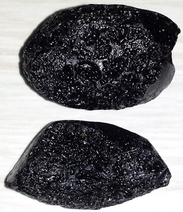 Tektite