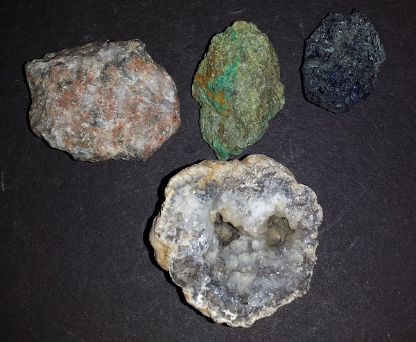 Calcite, Chalcopyrite, Unikite and Chrysocolla